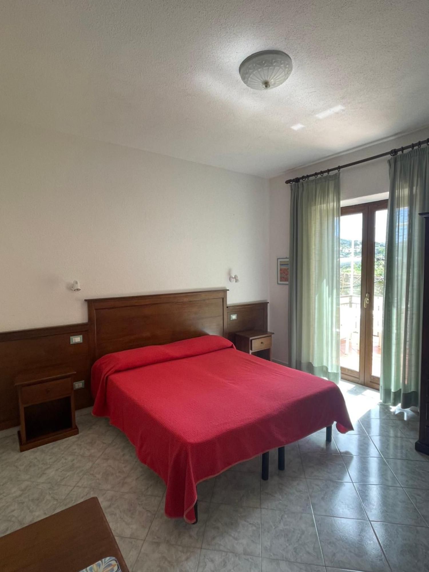 Residence Andrea A Mare Forio di Ischia Zewnętrze zdjęcie