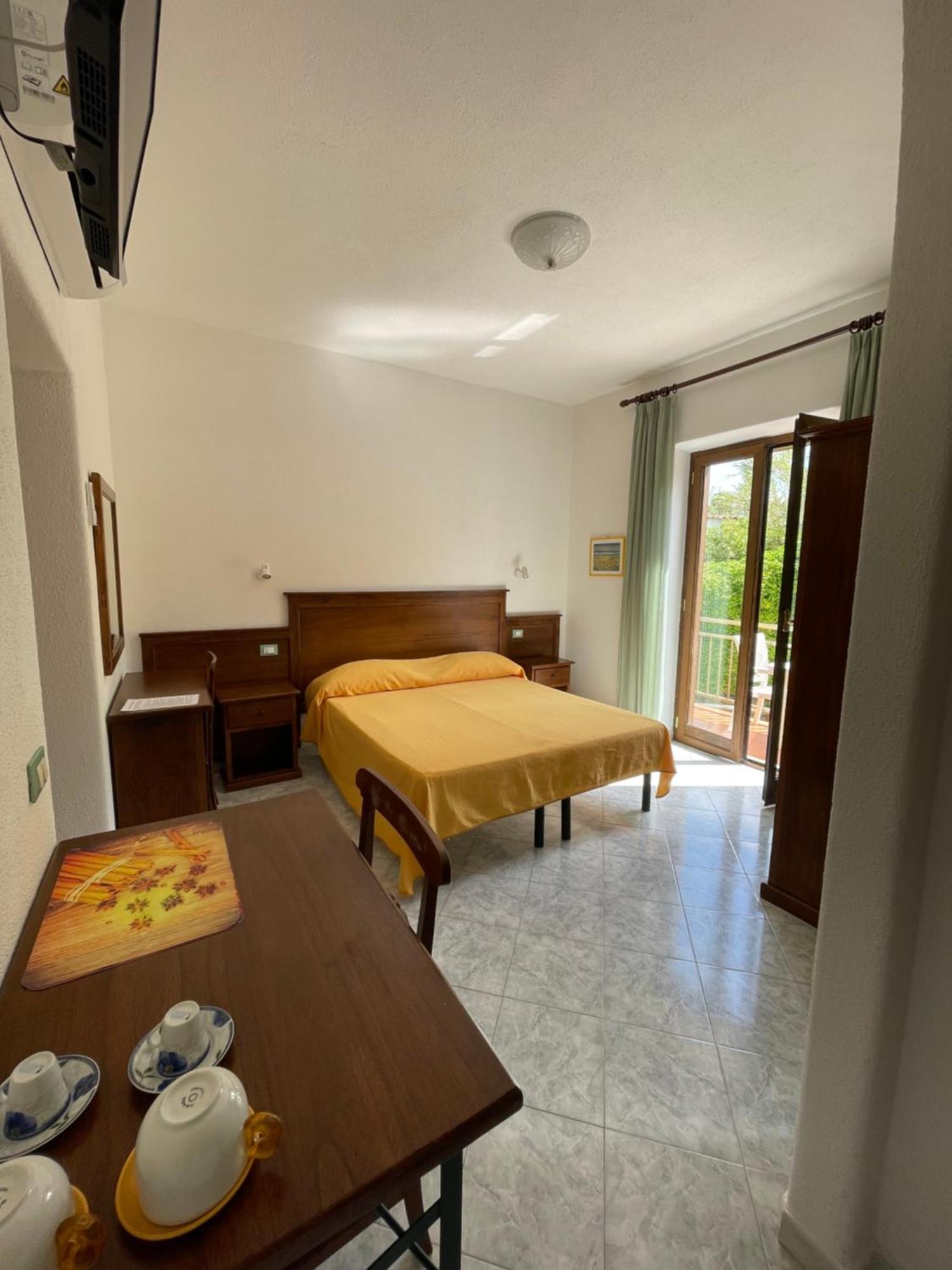 Residence Andrea A Mare Forio di Ischia Zewnętrze zdjęcie